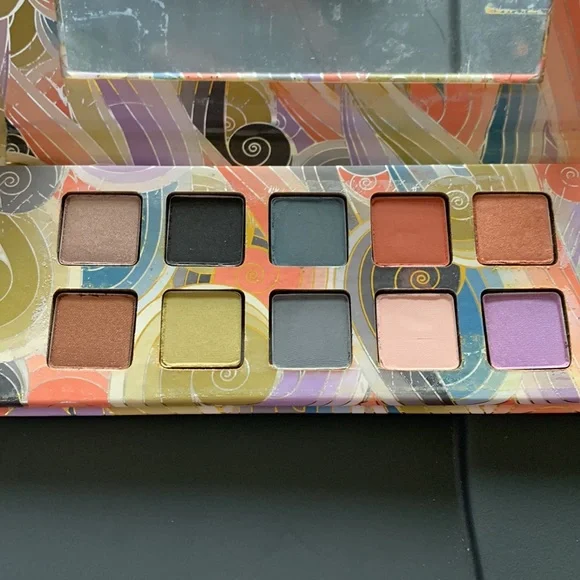 Pacifica mineral eye shadow set - Picture 2 of 4